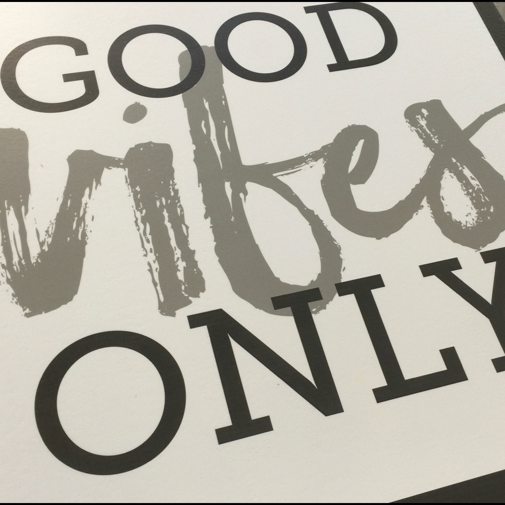 GOOD VIBES ONLY 💛💛